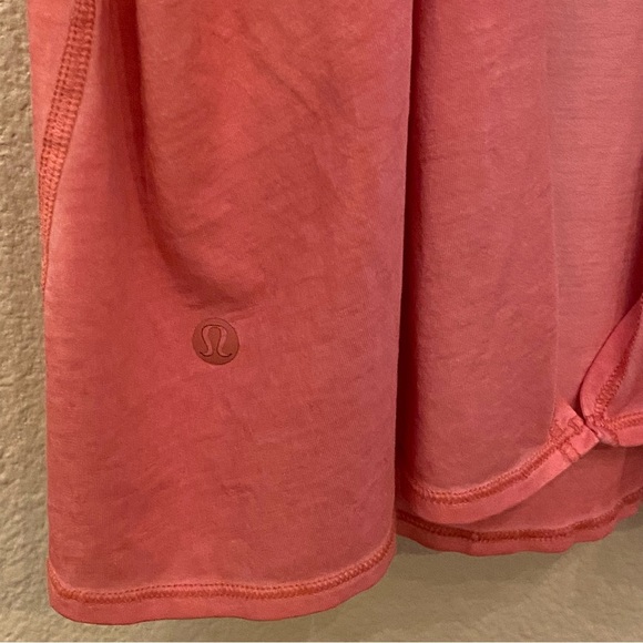 LULULEMON Women Peach Keyhole Open Back Athletic Tank Top Size 4-6 - Picture 5 of 5